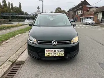 Volkswagen Touran 2012 photo 3