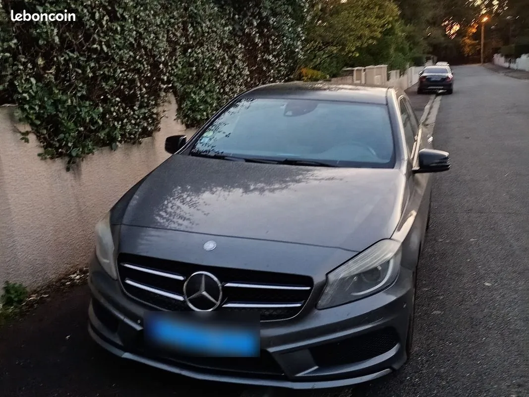 Mercedes-Benz A-Class 2013 photo 2