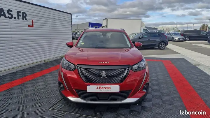 Peugeot 2008 2021 photo 2