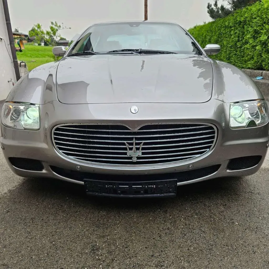 Maserati Quattroporte 2005 photo 2