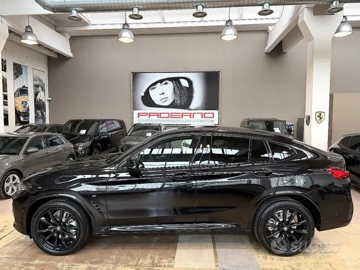 BMW X4 2025 photo 2