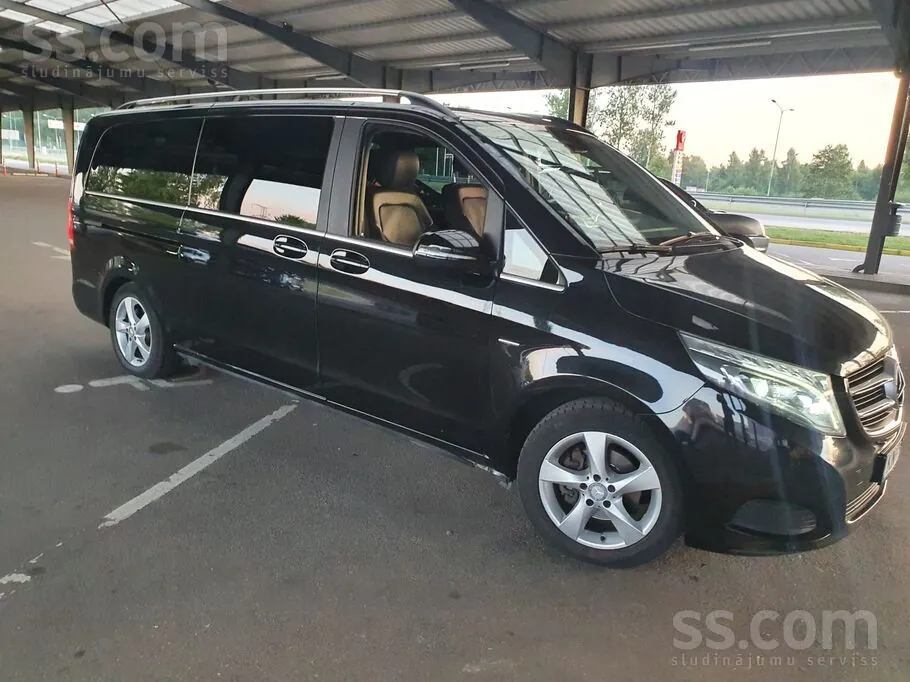 Mercedes-Benz V-Class 2015 photo 4
