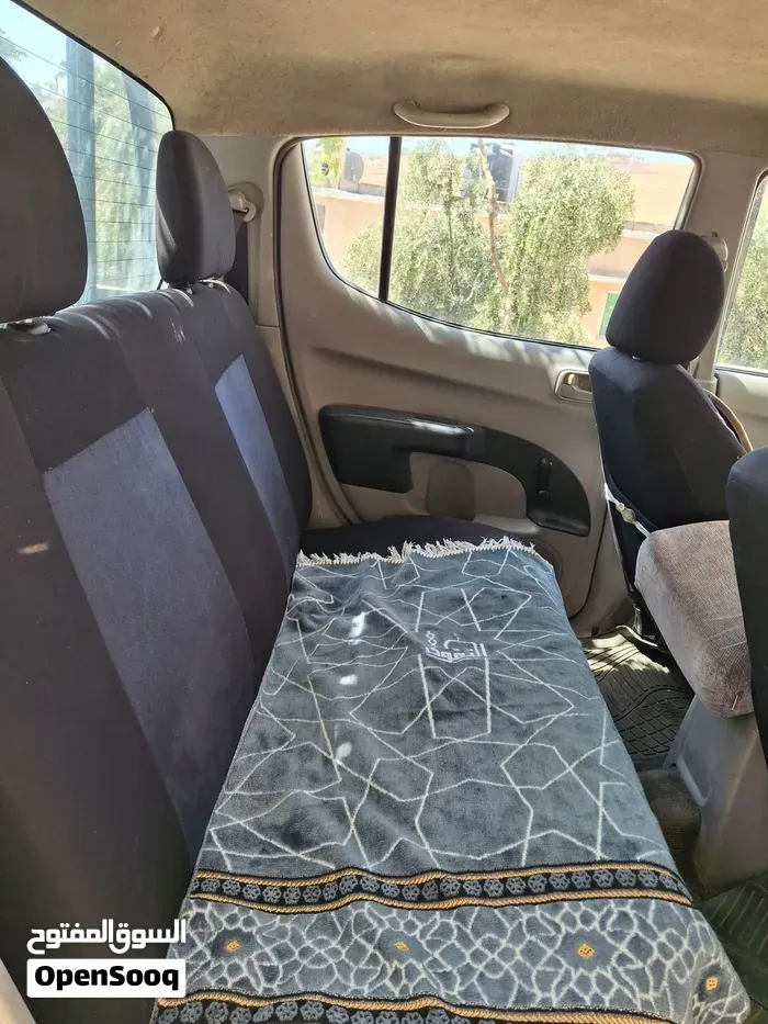 Mitsubishi L200 2010 photo 4