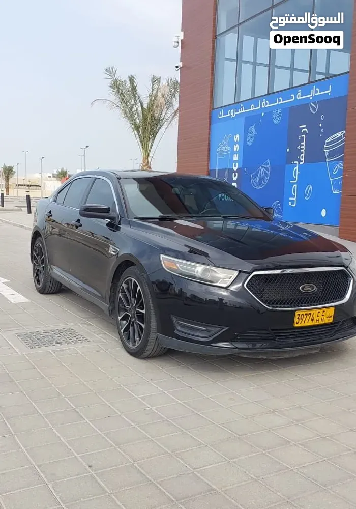 Ford Taurus 2018 photo 3