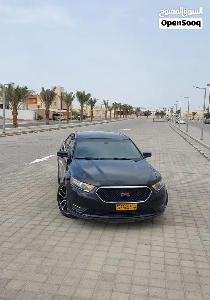 Ford Taurus