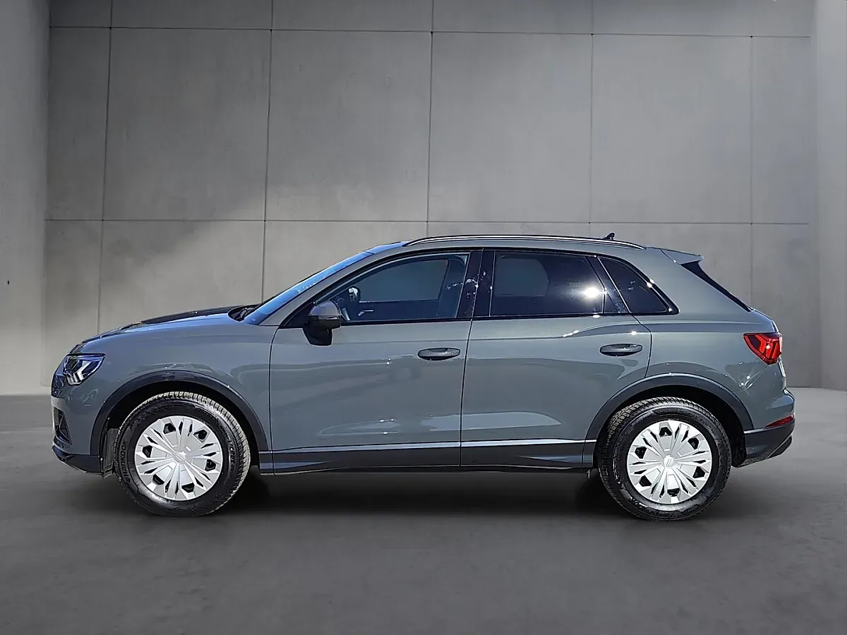Audi Q3 2025 photo 3