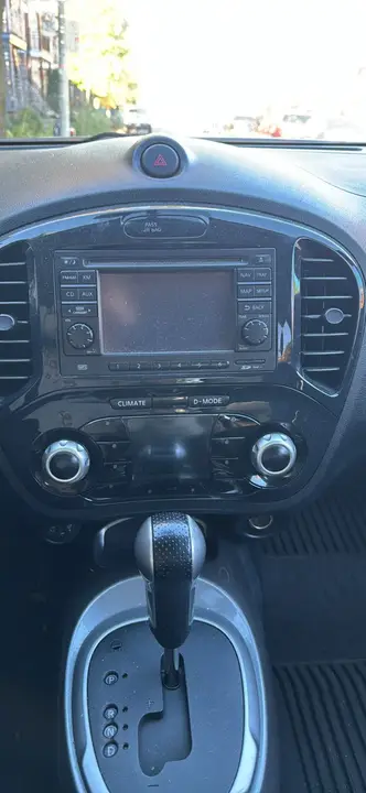 Nissan Juke 2012 photo 5