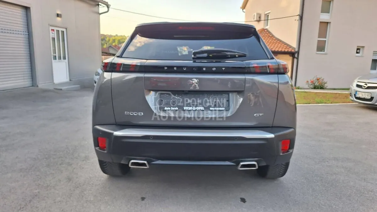 Peugeot 2008 2021 photo 4