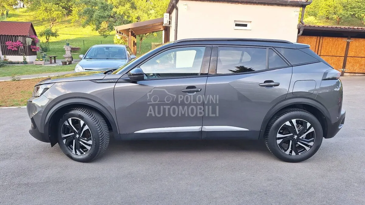 Peugeot 2008 2021 photo 2