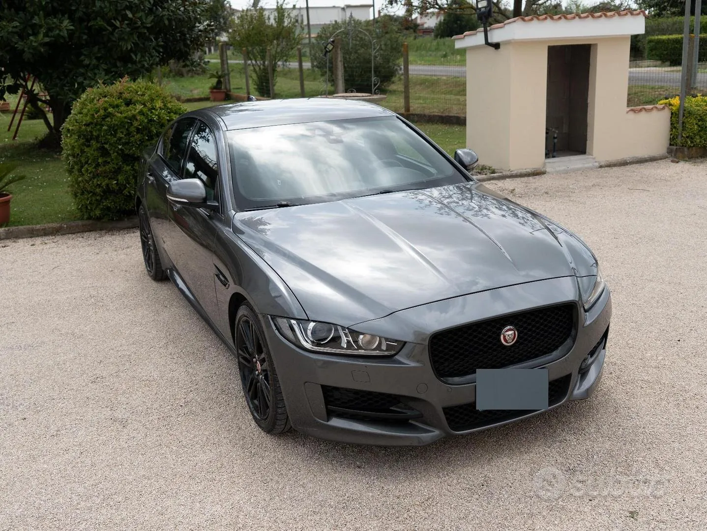 Jaguar Xe Rsport 2019 photo 4
