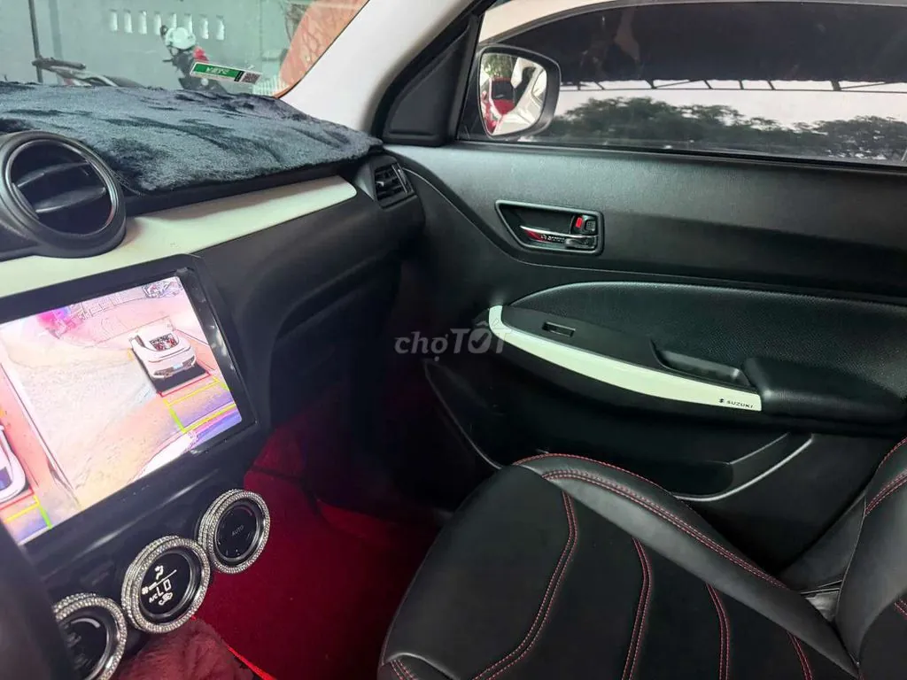 Suzuki Swift 2020 photo 3