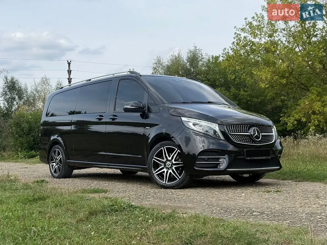 Mercedes-Benz V-Class 2017 photo 2