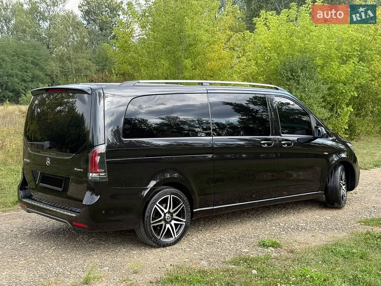 Mercedes-Benz V-Class 2017 photo 4