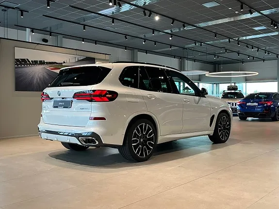 BMW X5 2026 photo 4