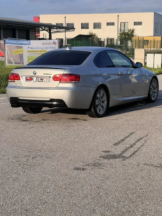BMW 3 Series 2007 photo 3