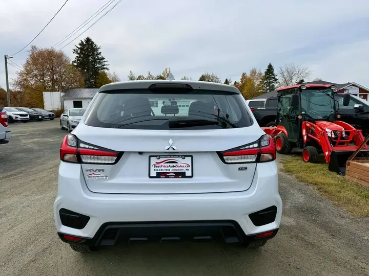 Mitsubishi Rvr 2026 photo 4