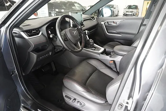 Toyota Rav4 2021 photo 2