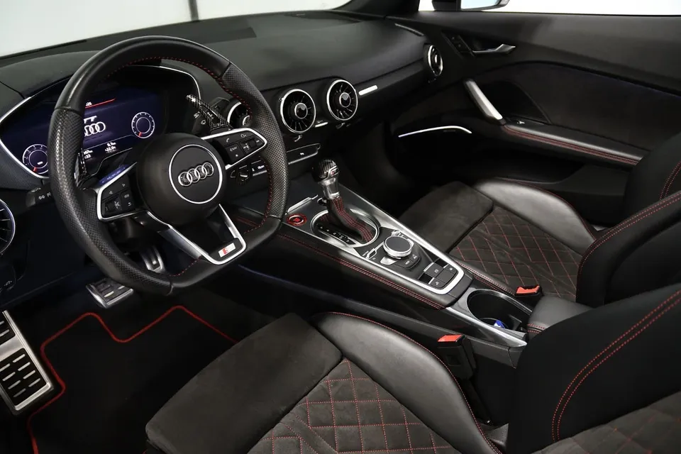 Audi Tt Roadster 2022 photo 2