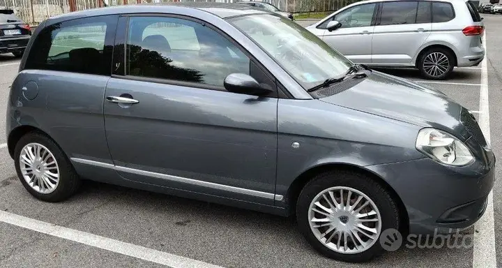 Lancia Ypsilon 2006 photo 4
