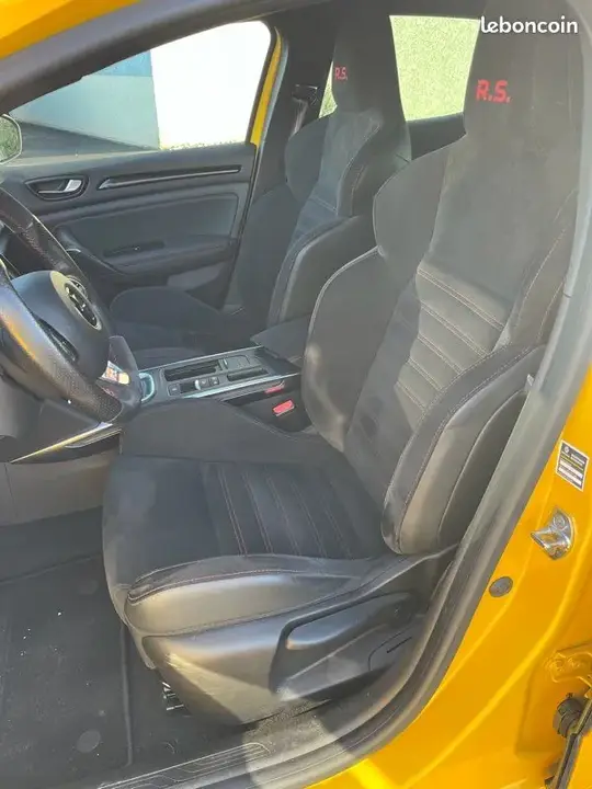 Renault Megane 2020 photo 3