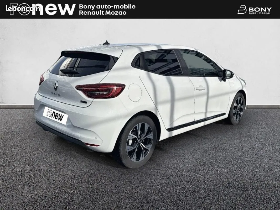 Renault Clio 2023 photo 4