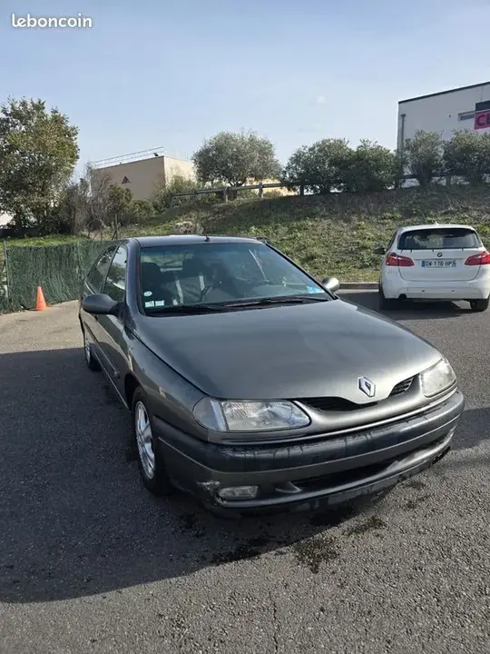 Renault Laguna