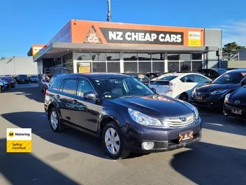 Subaru Outback 2012 photo 2