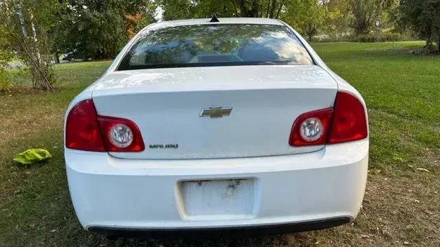 Chevrolet Malibu 2012 photo 3
