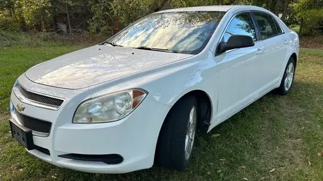 Chevrolet Malibu 2012 photo 2