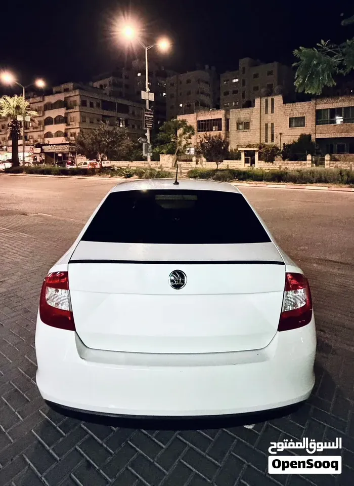 Skoda Rapid 2017 photo 4
