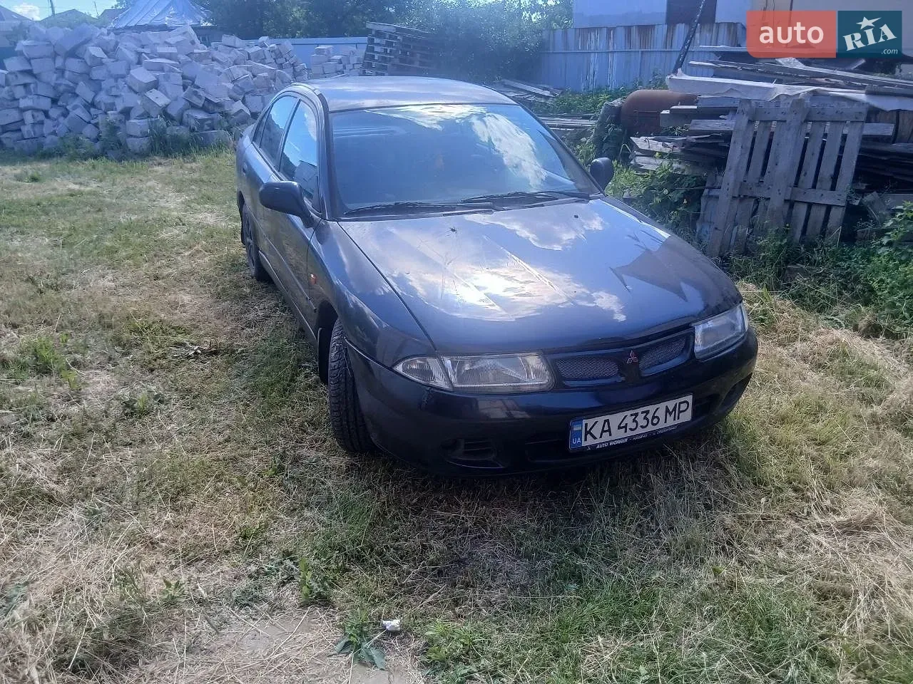 Mitsubishi Carisma