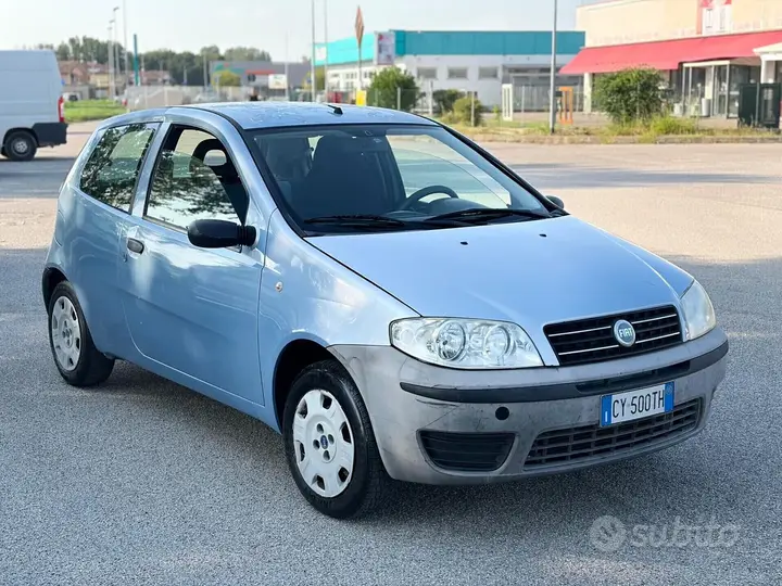 Fiat Punto 2005 photo 3