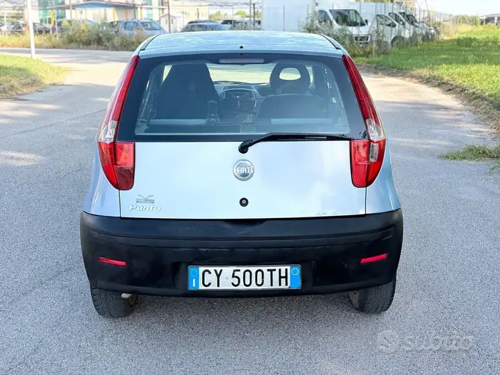 Fiat Punto 2005 photo 5