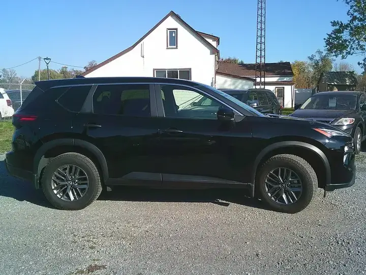 Nissan Rogue 2026 photo 2