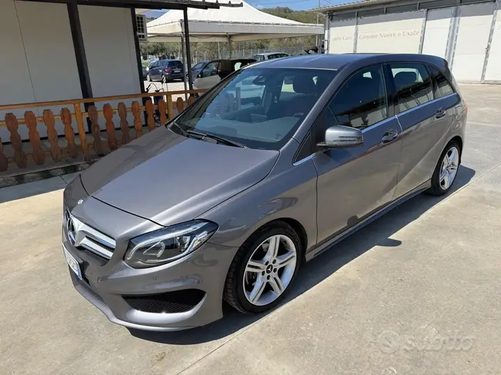 Mercedes-Benz B-Class 2015 photo 2