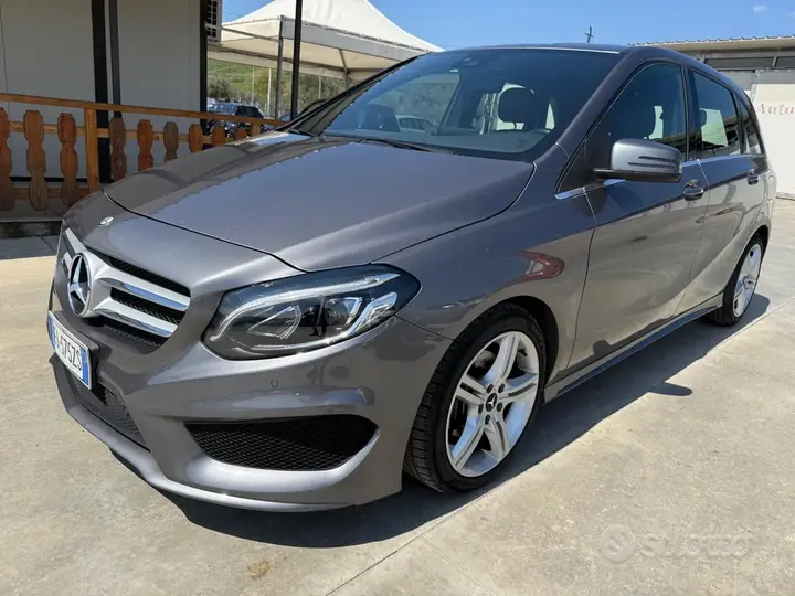 Mercedes-Benz B-Class 2015 photo 5
