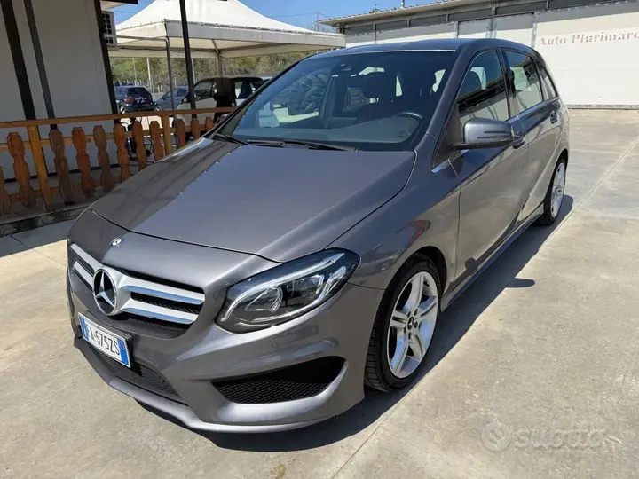 Mercedes-Benz B-Class 2015 photo 4