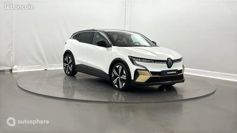 Renault Megane 2023 photo 3