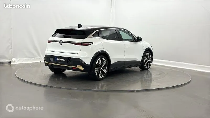Renault Megane 2023 photo 5