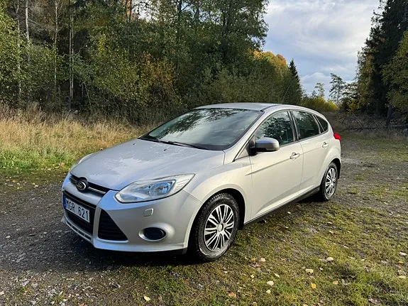 Ford Focus 2012 photo 4