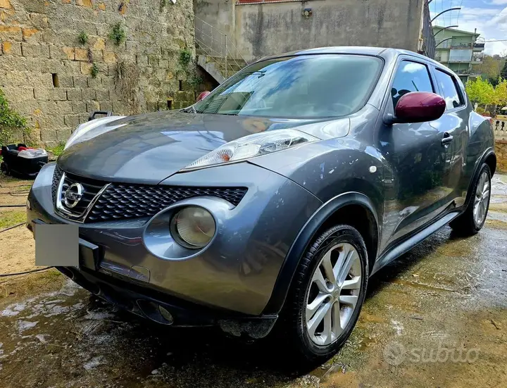 Nissan Juke 2010 photo 2