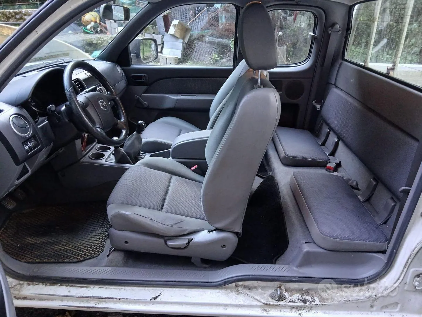 Mazda Bt-50 2009 photo 4