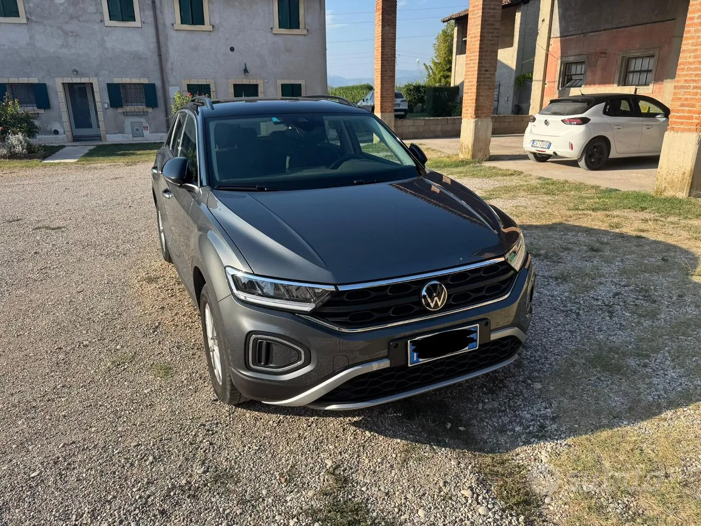 Volkswagen T-Roc 2023 photo 5