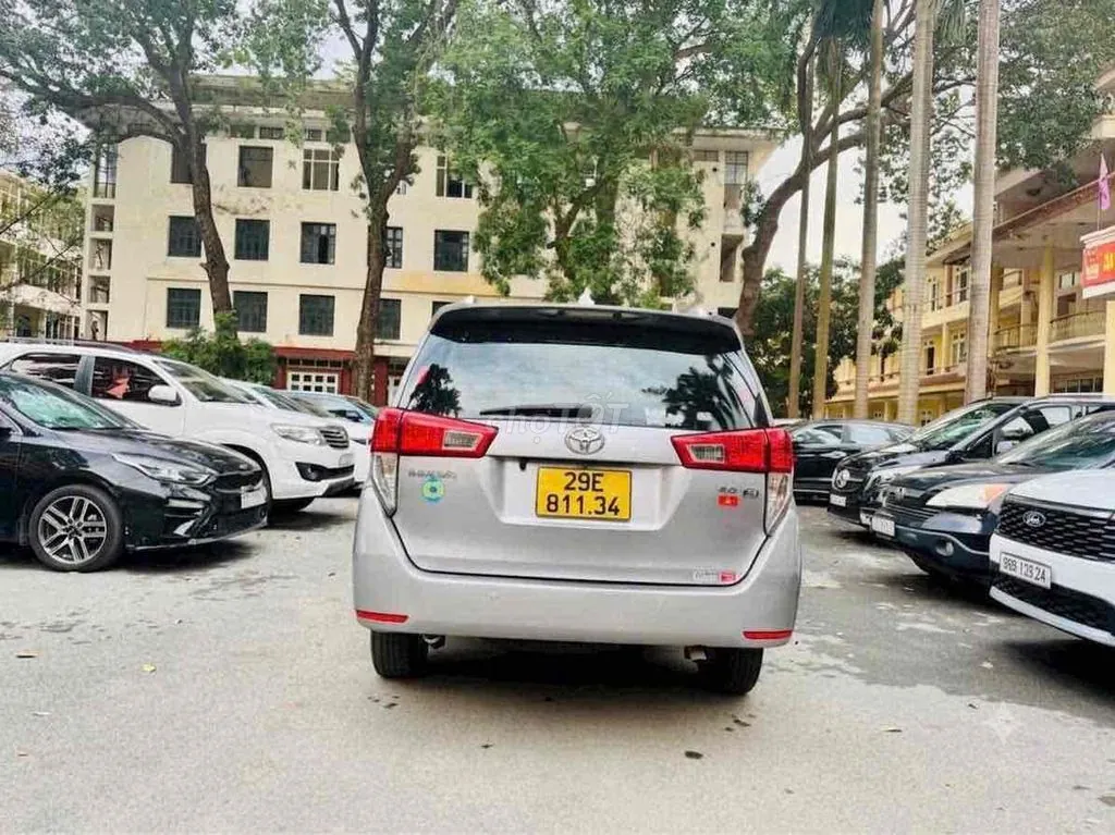 Toyota Innova 2017 photo 2