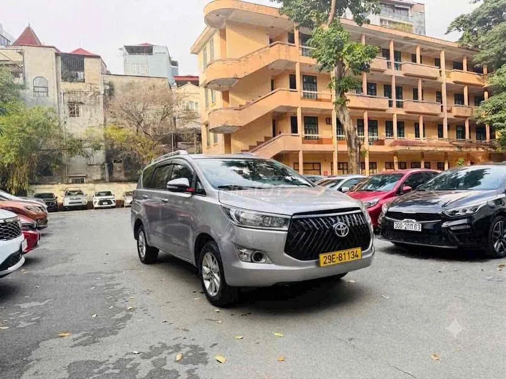Toyota Innova