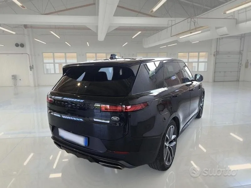 Land Rover Range Rover Sport 2023 photo 4