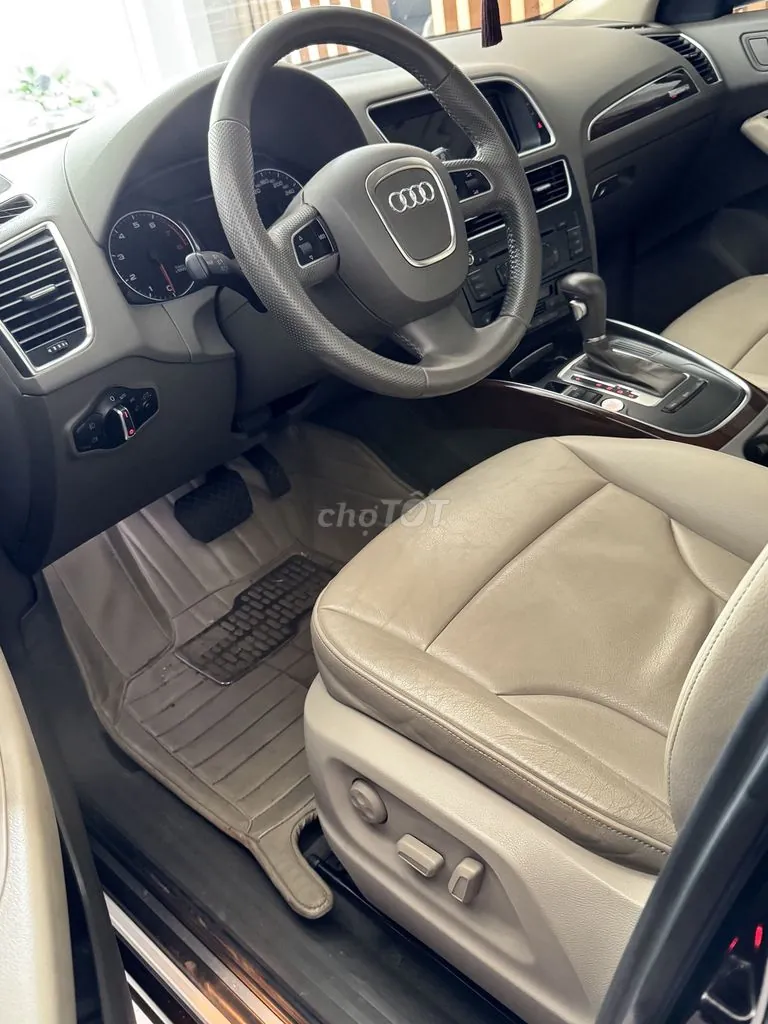 Audi Q5 2012 photo 4