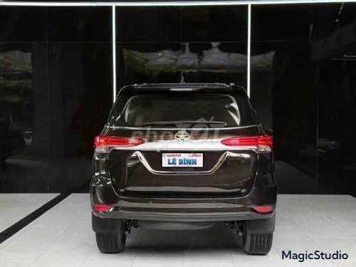 Toyota Fortuner 2017 photo 2