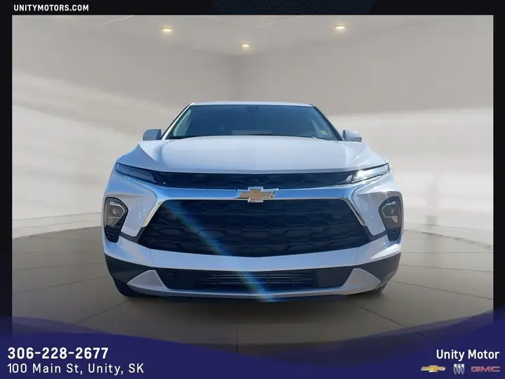 Chevrolet Blazer 2026 photo 2