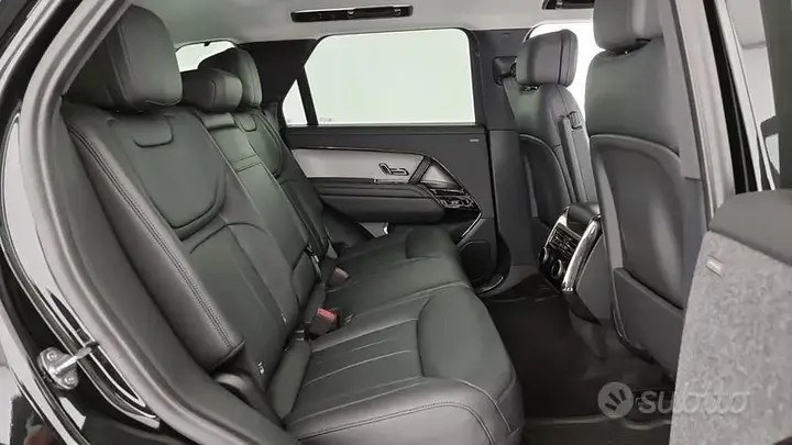 Land Rover Range Rover Sport 2023 photo 3